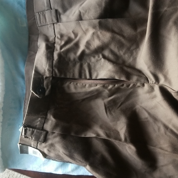 Mens dress slacks  Savane relaxed fit. - Picture 3 of 5